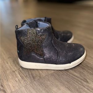 Cute Toddler Girl Boots! Size 8
